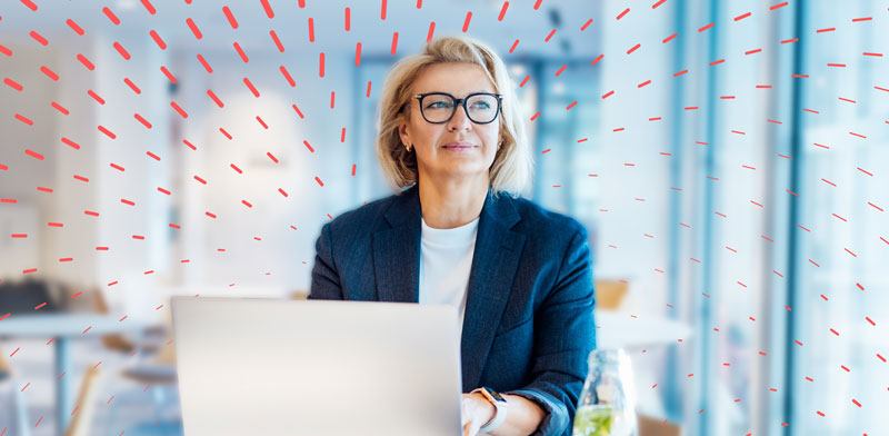 &eacute;tudiants qui descendent un escalier